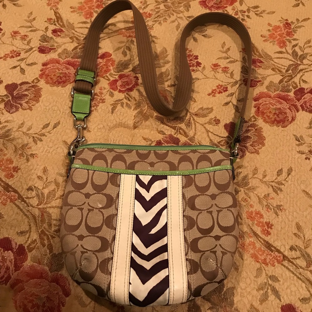 Coach Crossbody - Picture 2 of 2