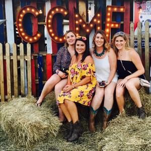 Meet your Posher, April