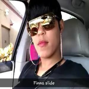 Meet your Posher, Samantha