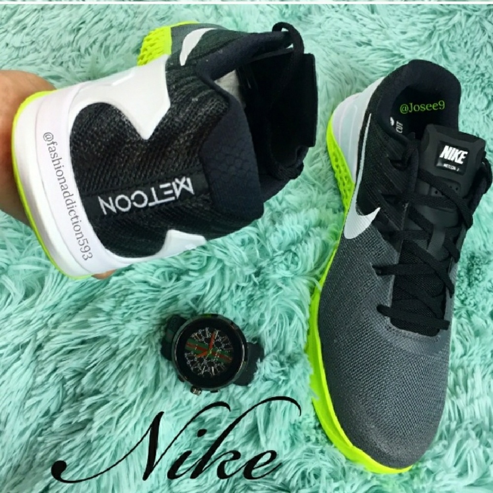 Men's Nike Metcon 3