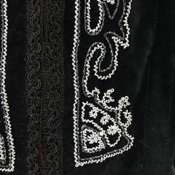 2005 Anthro Embroidered Velvet Jacket by Snak - Picture 4 of 9