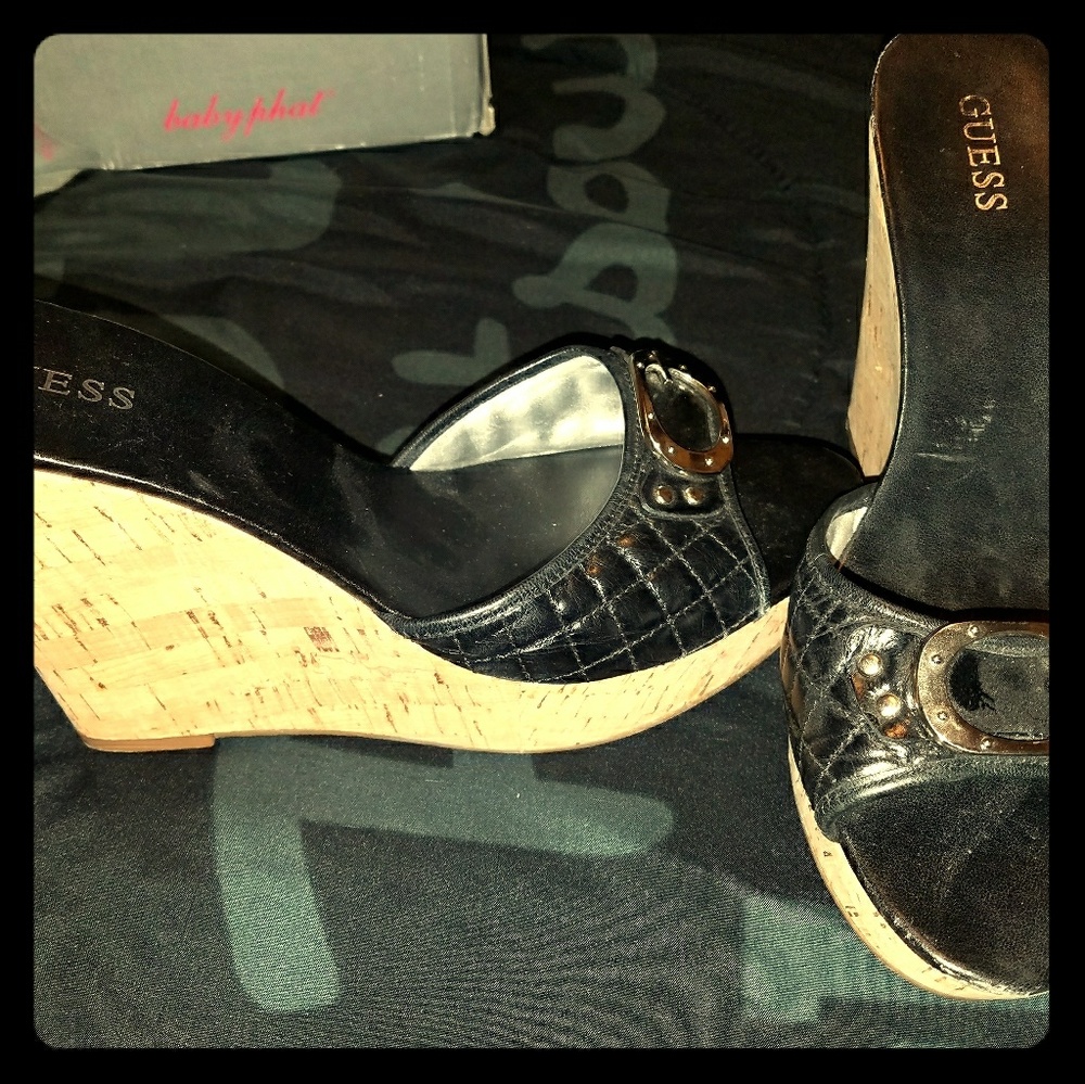 Guess wedge sandals