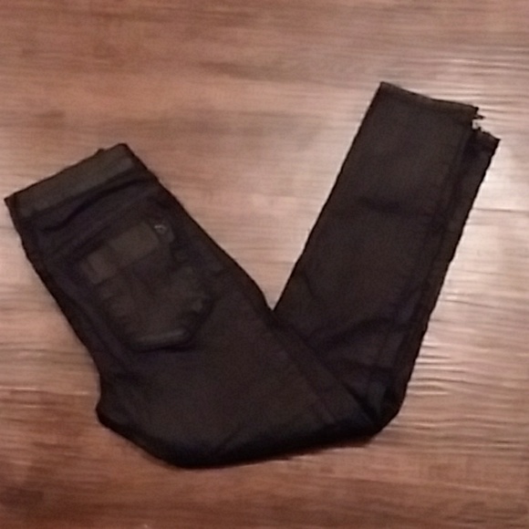 Black Orchid Cropped Skinny Jeans - Picture 2 of 8