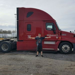 Meet your Posher, Tom