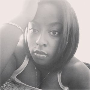 Meet your Posher, Tia