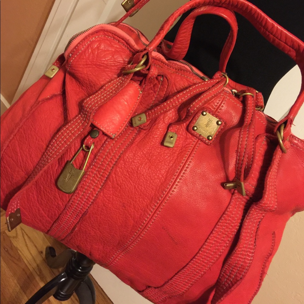 Sissirossi soft leather bag.