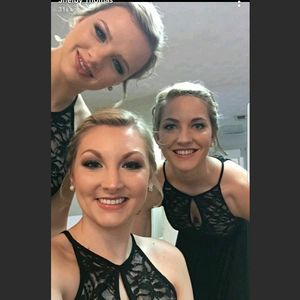 Meet your Posher, Danielle