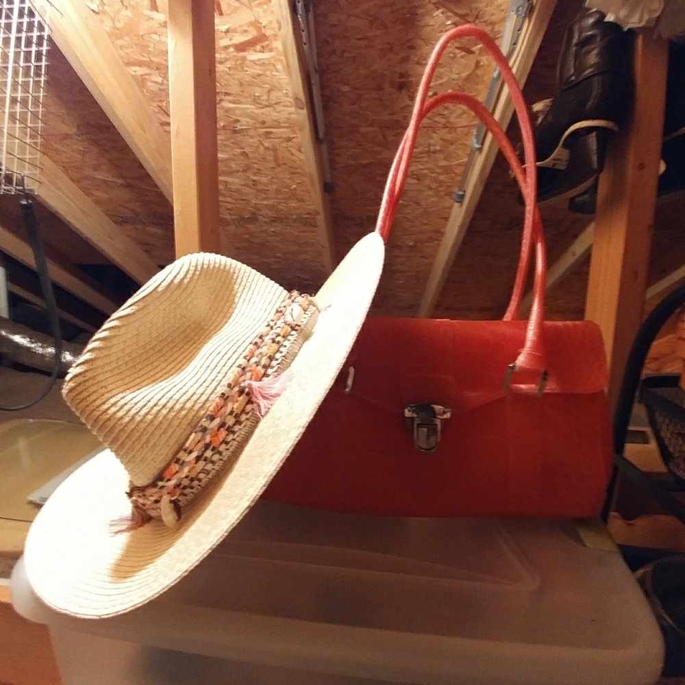 Hat & purse