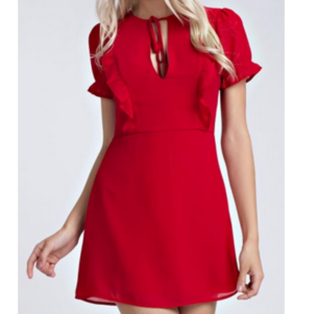 Sale 🎉 Red Ruffle Dress - Picture 2 of 4