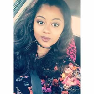 Meet your Posher, Camille