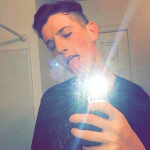 Meet your Posher, Zack