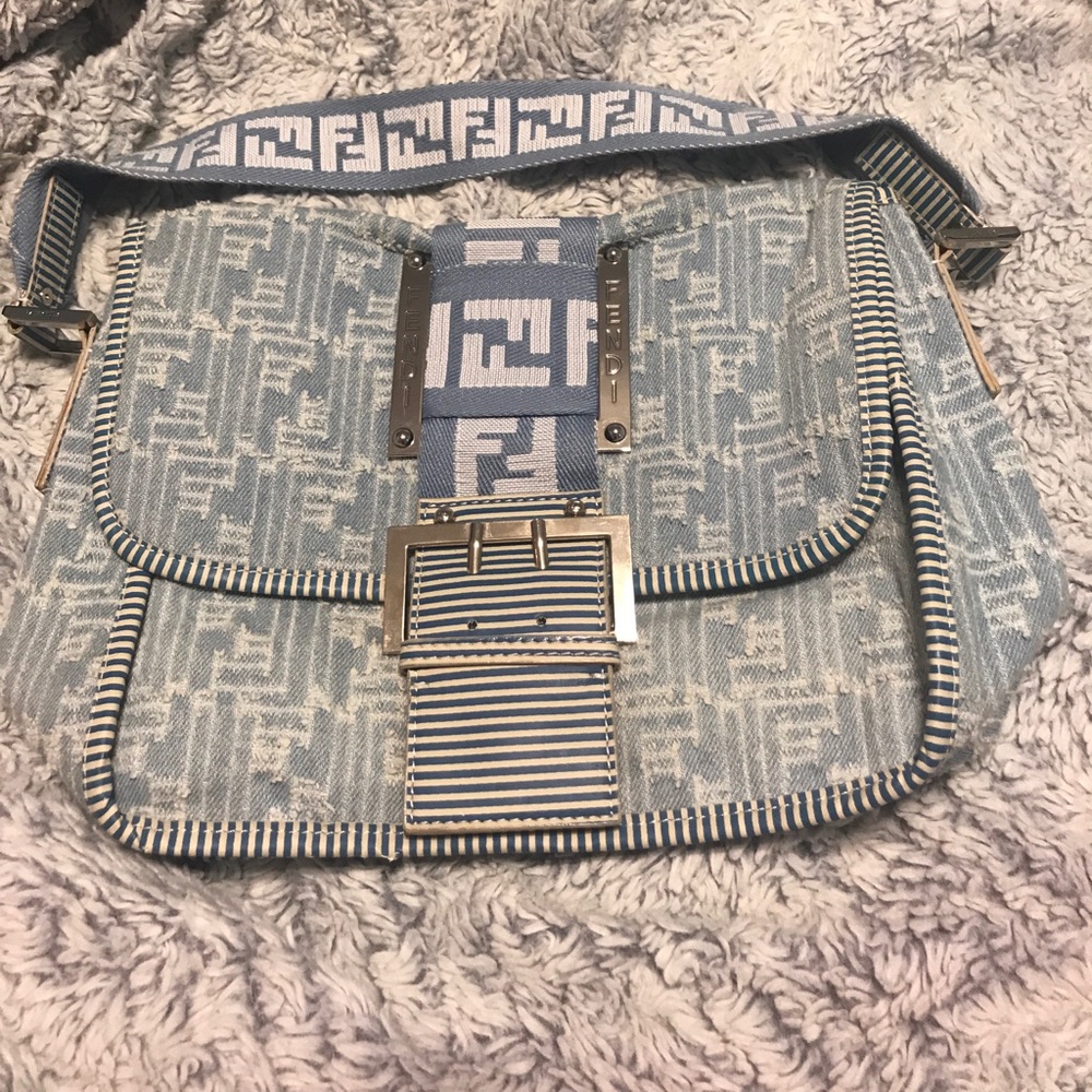 Vintage Fendi purse!