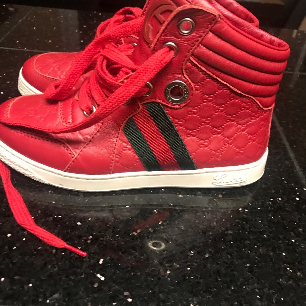 Children's Gucci shoes worn once