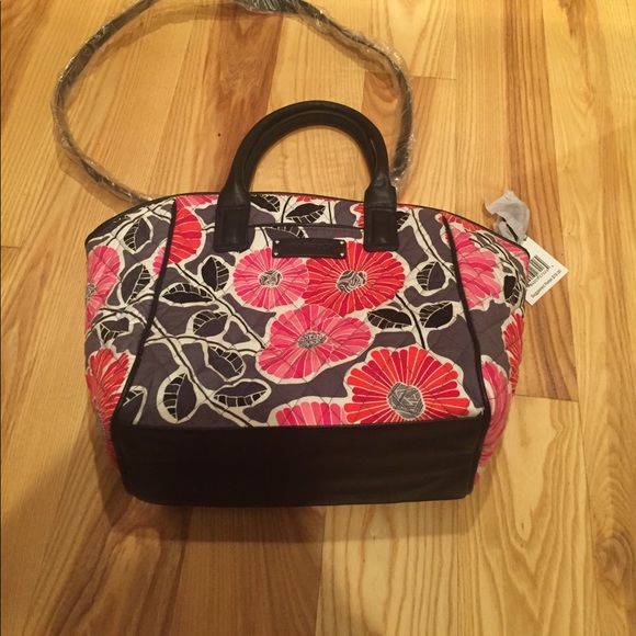 Vera Bradley Handbags - New Vera Bradley trimmed satchel
