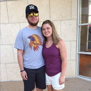 Meet your Posher, Leslie