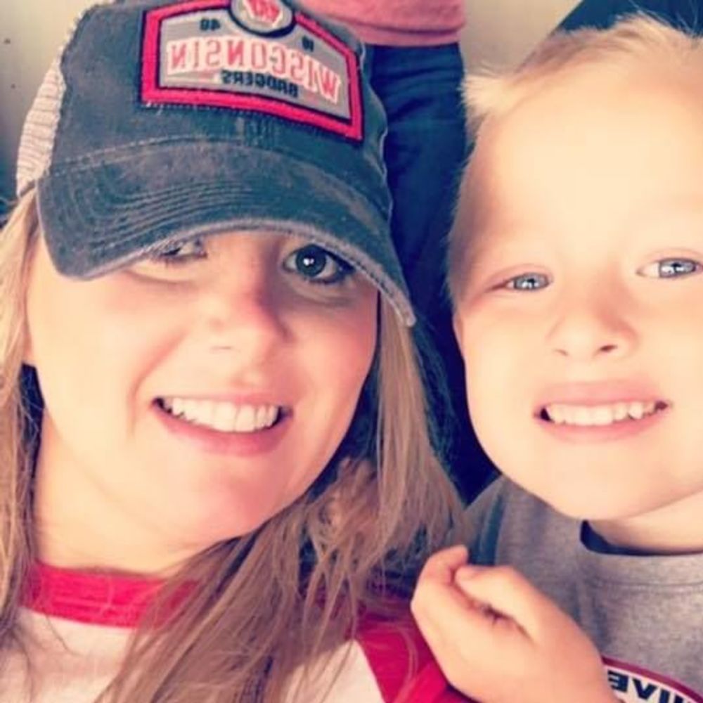 Meet your Posher, Annie