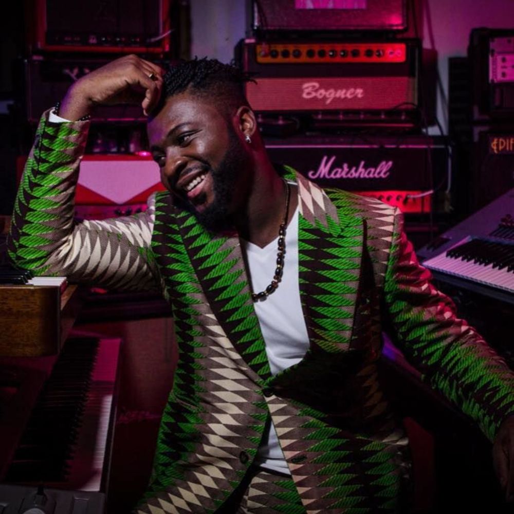 Meet your Posher, Dannis