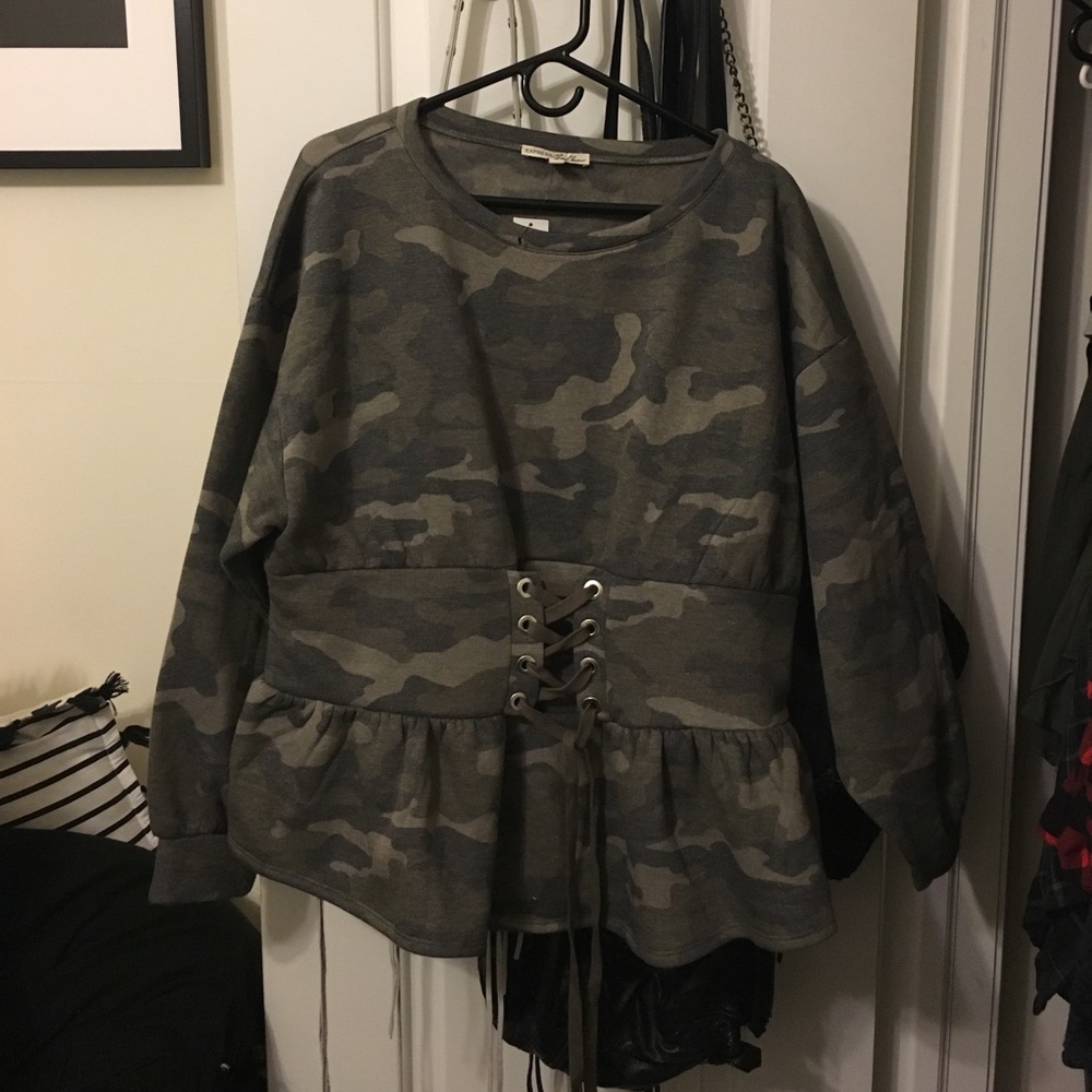 Camo Corset Tie Sweatshirt