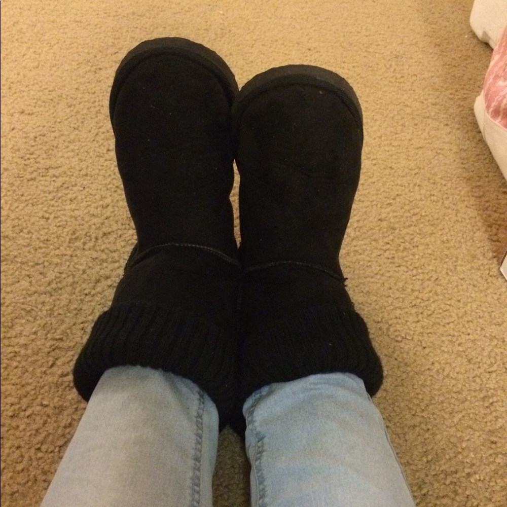 ❤️3 for $10❤️black knit slipper boots