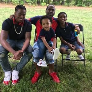 Meet your Posher, Frank