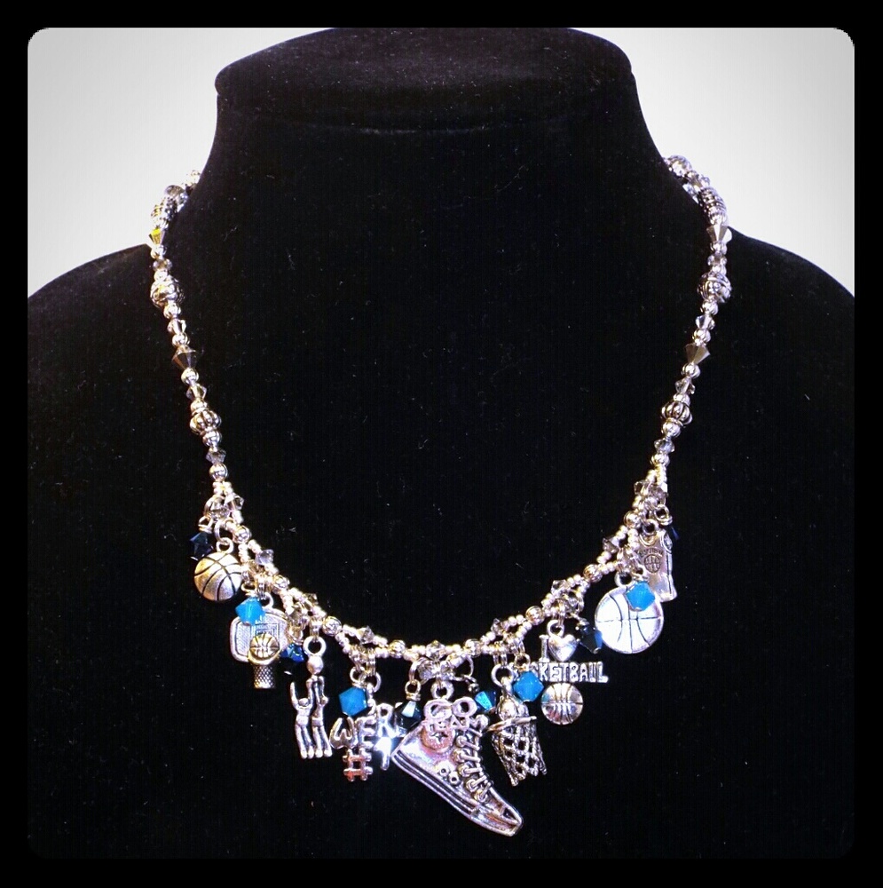 I love Basketball Charm Necklace💙