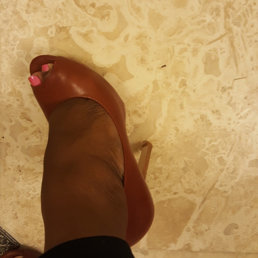 Gianni Bini D Orsay Pumps