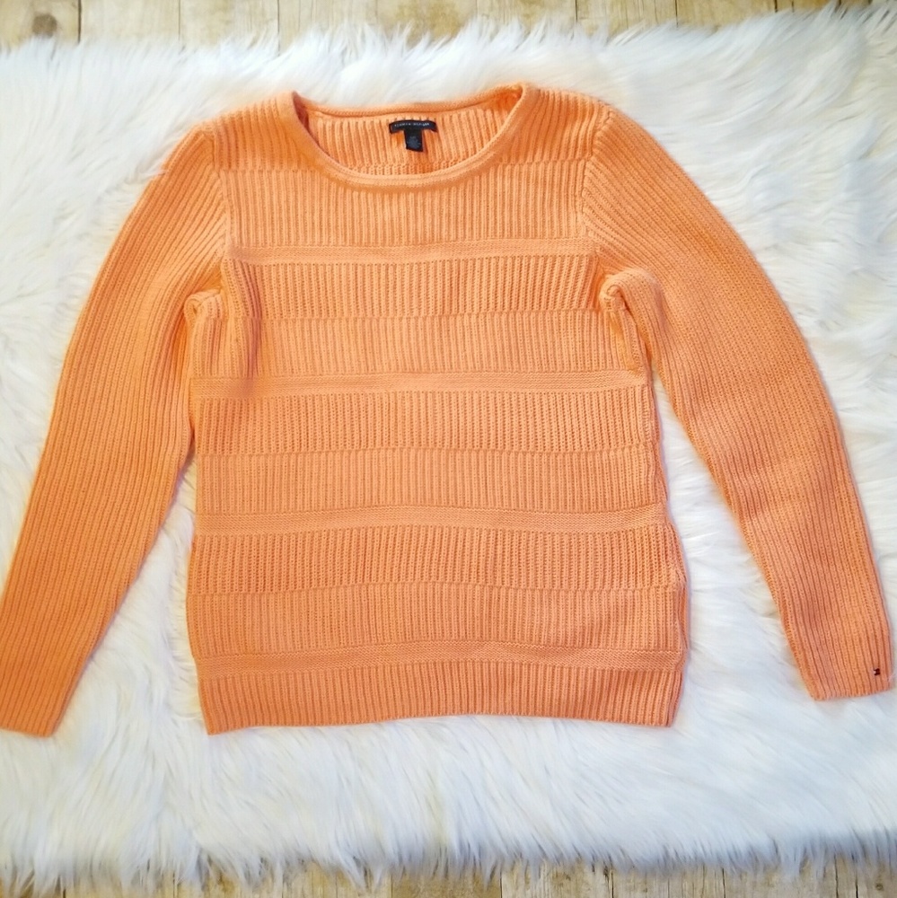 Tommy Hilfiger knit sweater