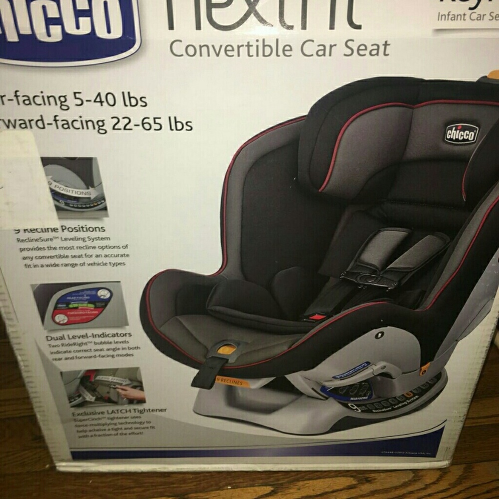 Chicco Nextfit Carseat