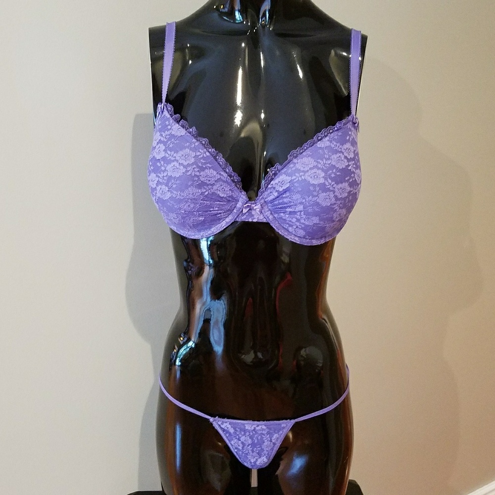 Bra - Picture 1 of 1