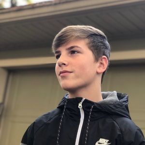 Meet your Posher, Eric