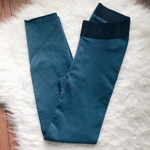 🔺SOLD🔺Lululemon Alberta Lake Warp Knit Tights