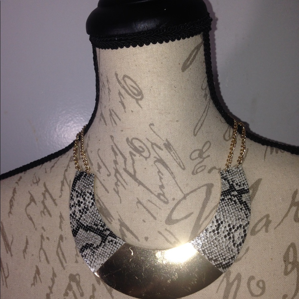💥 Gold and Snakeskin Necklace