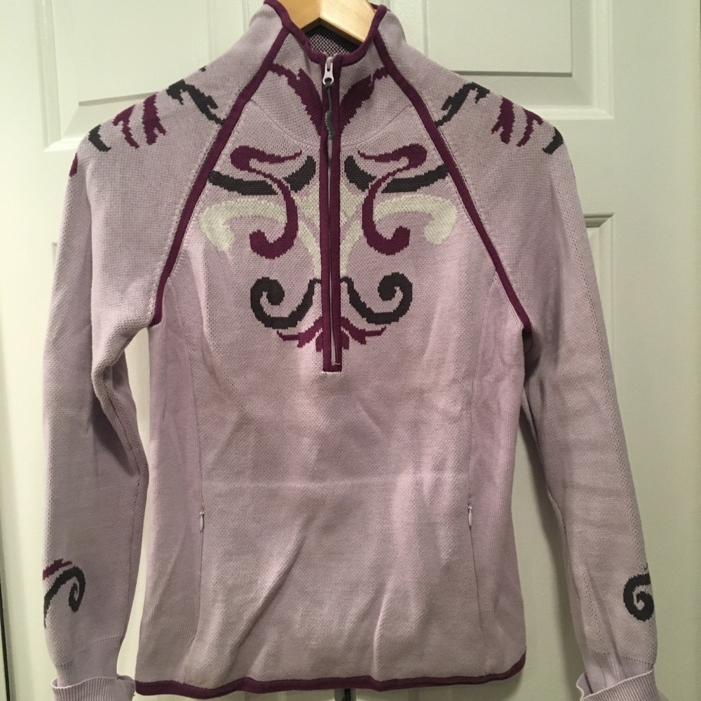Athleta ski sweater, lavender, size small