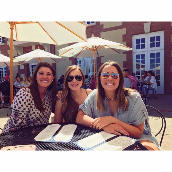 Meet your Posher, Annie - Picture 1 of 1