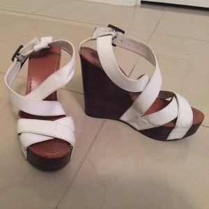 White with wooden wedge MAKE AN OFFER