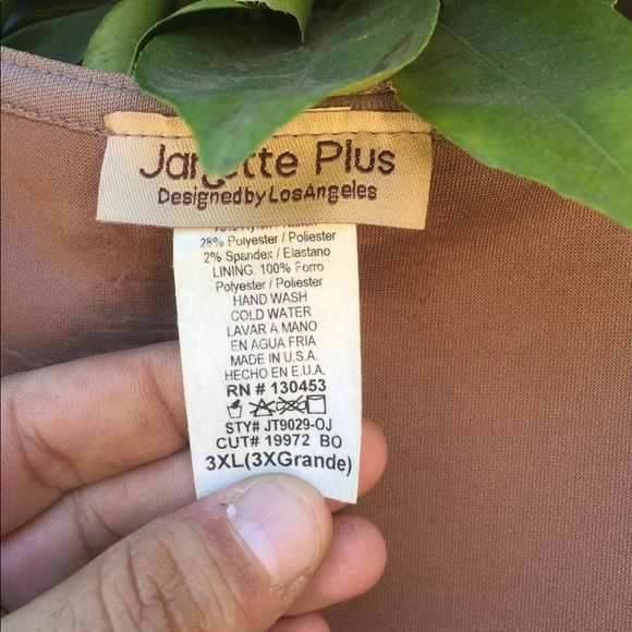 💜Lovely blouse. Small snag on back. Worn once - Picture 5 of 8