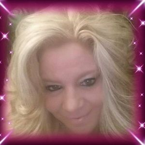 Meet your Posher, Annette