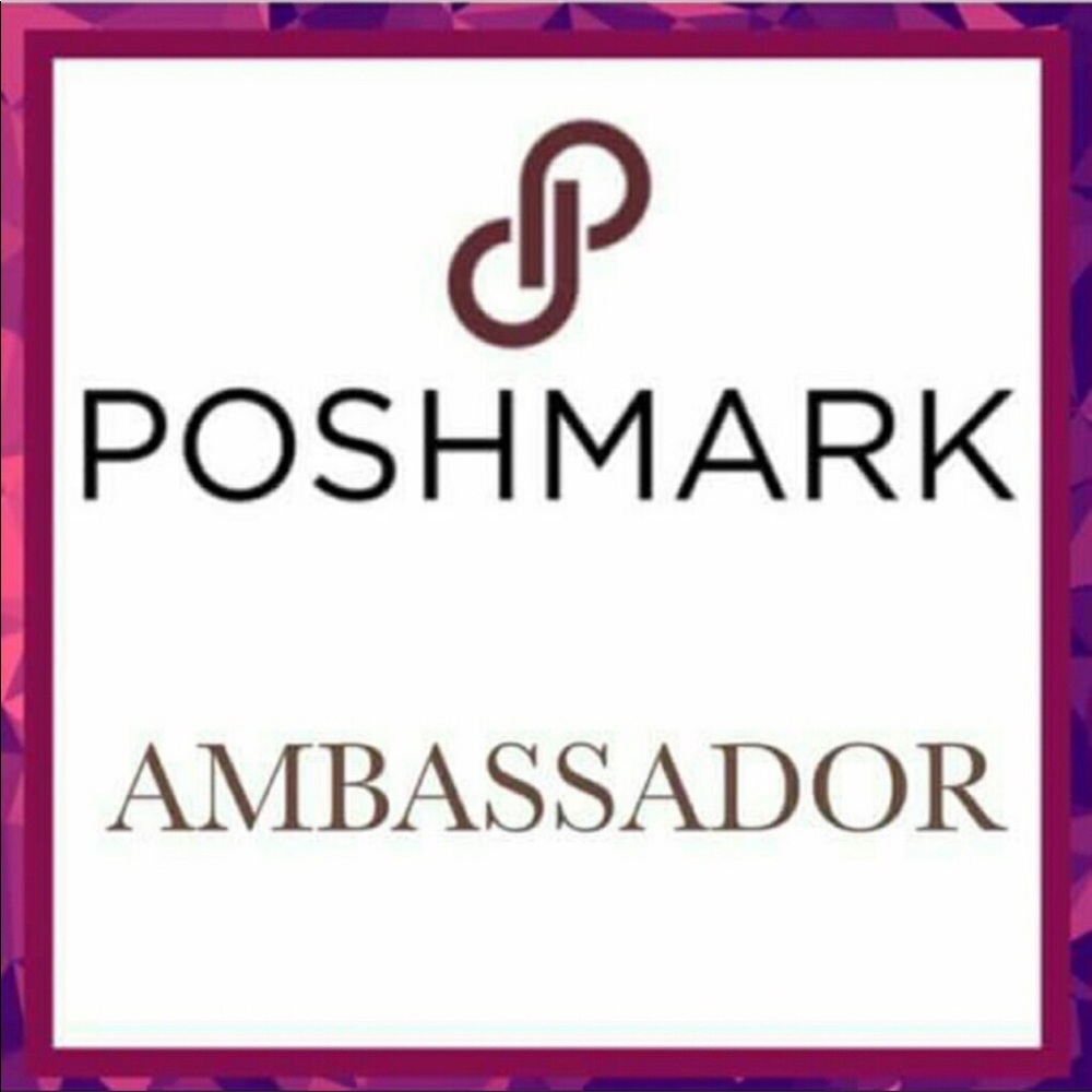 Hello, I am a Poshmark Ambassador!
