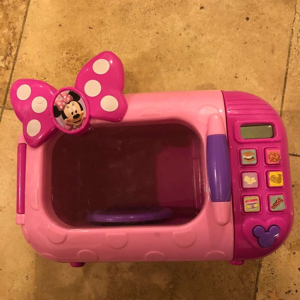 Minnie Mouse Microwave