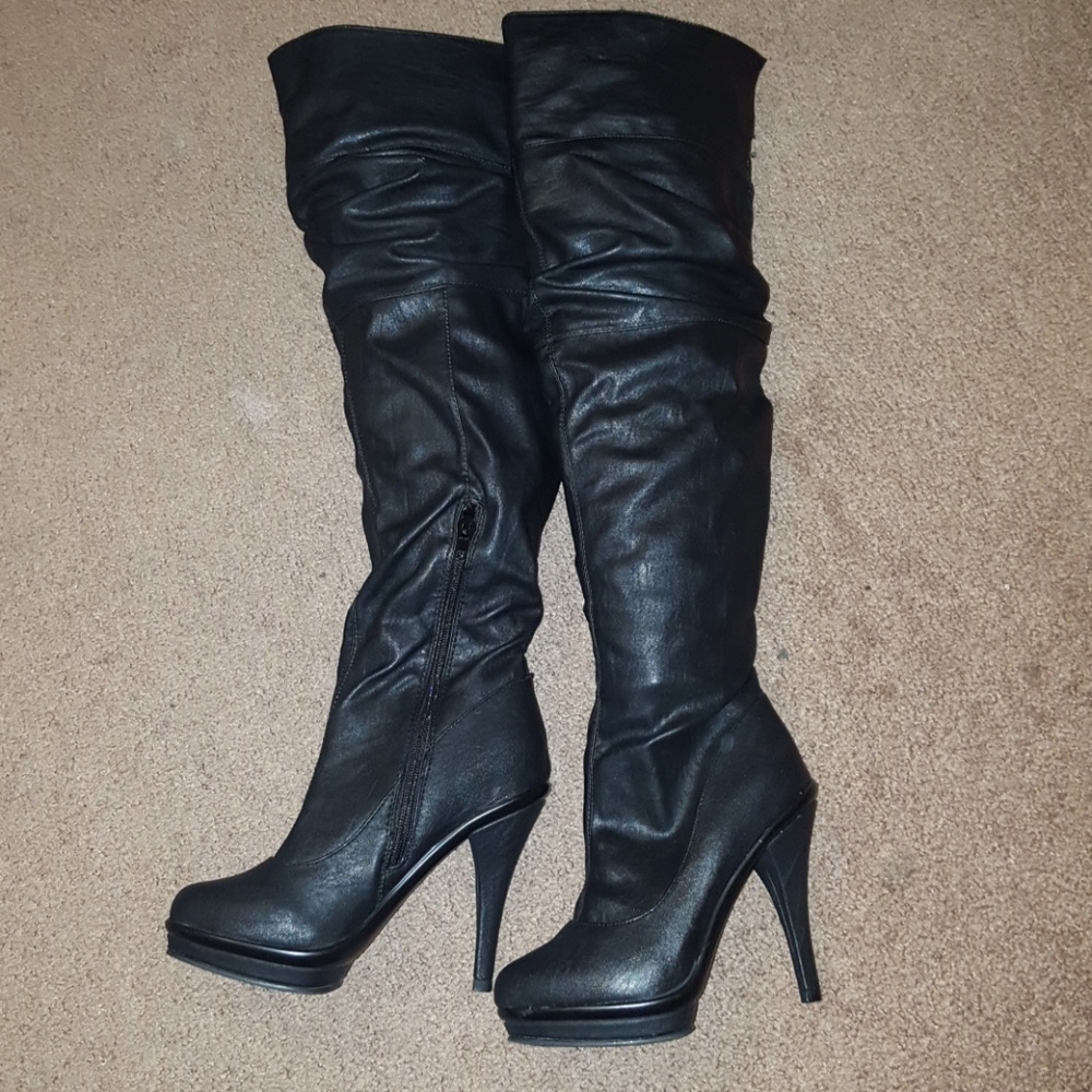 Black Knee High Boots