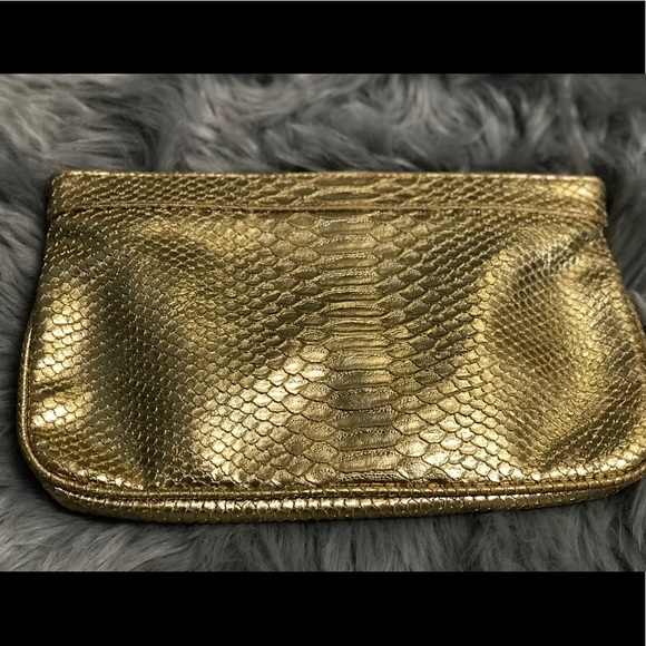 💜closet clear out sale 💜Gently loved - Picture 3 of 6