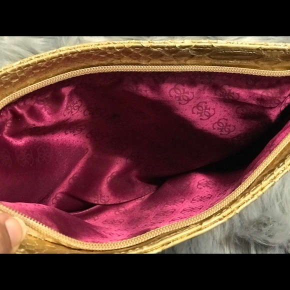 💜closet clear out sale 💜Gently loved - Picture 4 of 6