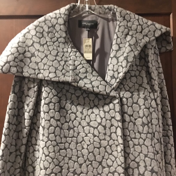 ๐๐๐NWT Ann Taylor Coat! Gorgeous! Size S! - Picture 4 of 6