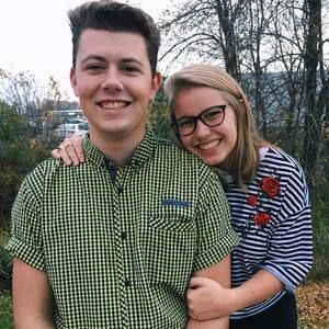 Meet your Posher, Shania