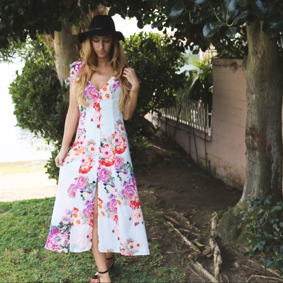 white floral dress - Picture 5 of 6
