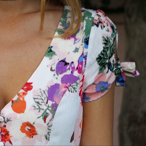 white floral dress - Picture 6 of 6