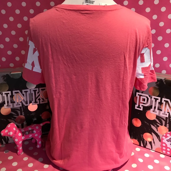 NWT VS PINK v-Neck Tee - Picture 4 of 4