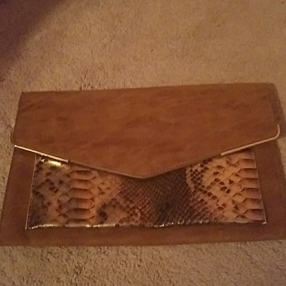 Leather & faux snakeskin handbag
