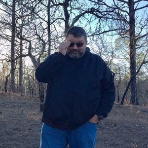 Meet your Posher, Todd