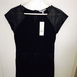 Black Dress above the knee. ---size small